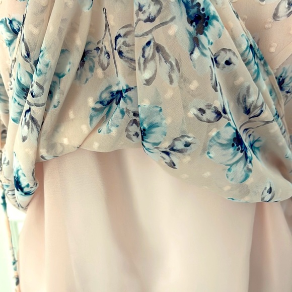 Anthropologie🌸Moon River Eyelet Peplum Light pink/Blue Floral Cold Shoulder -S - Picture 8 of 10